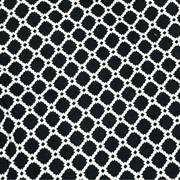 Zac&Rachel Women Pants White Black Pattern Size 6 Stretch Capri Style Dress Pant - Picture 2 of 7